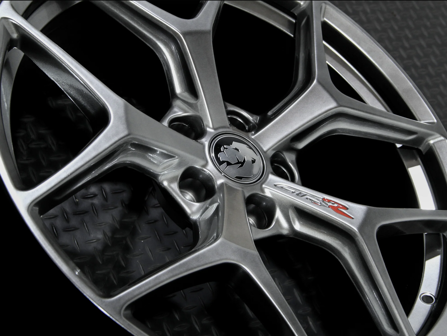 20" VF HSV GTSR wheels