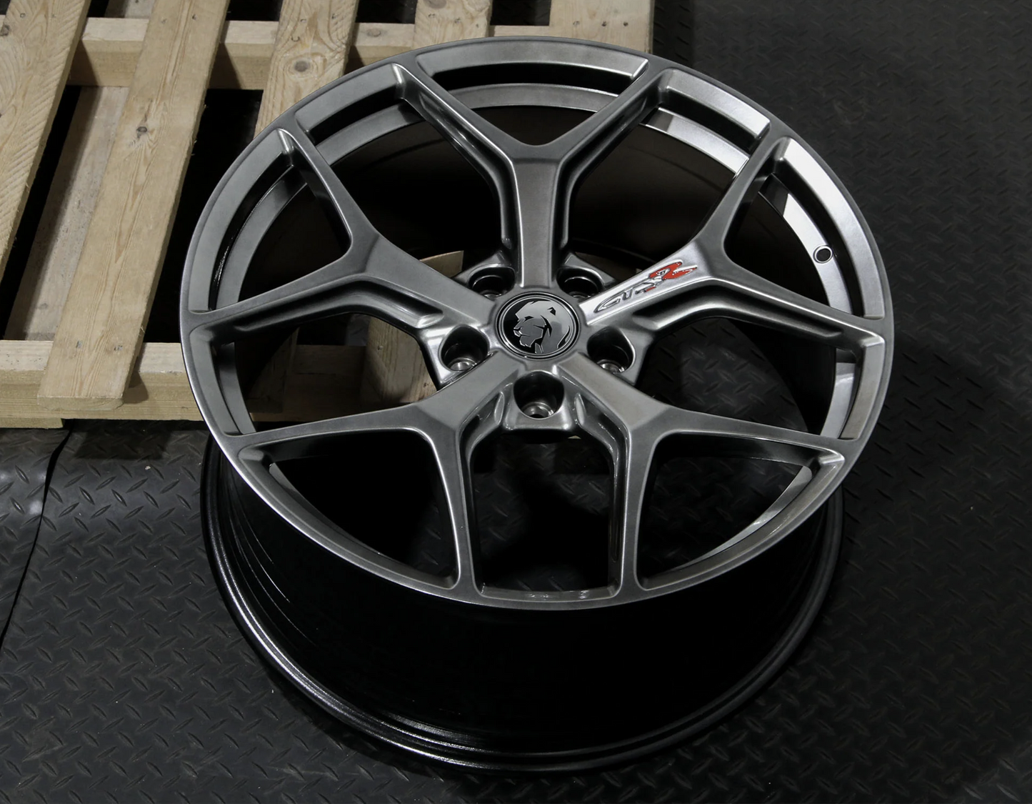 20" VF HSV GTSR wheels